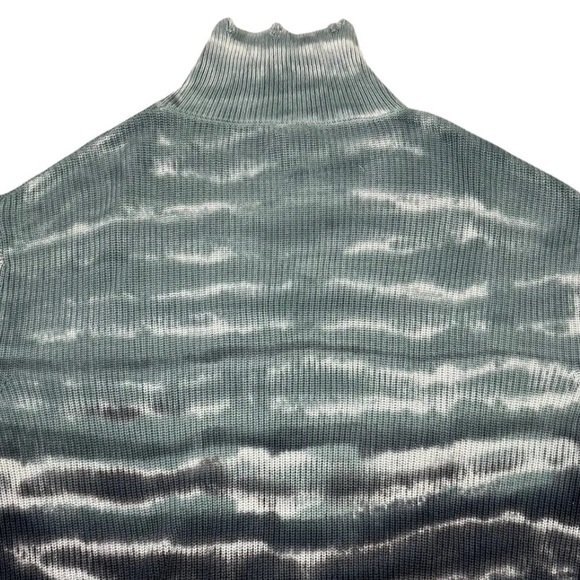 Young Fabulous & Broke Distressed Sweater Blue Tie Dye Oversized Mock Neck Tunic - Picture 7 of 16